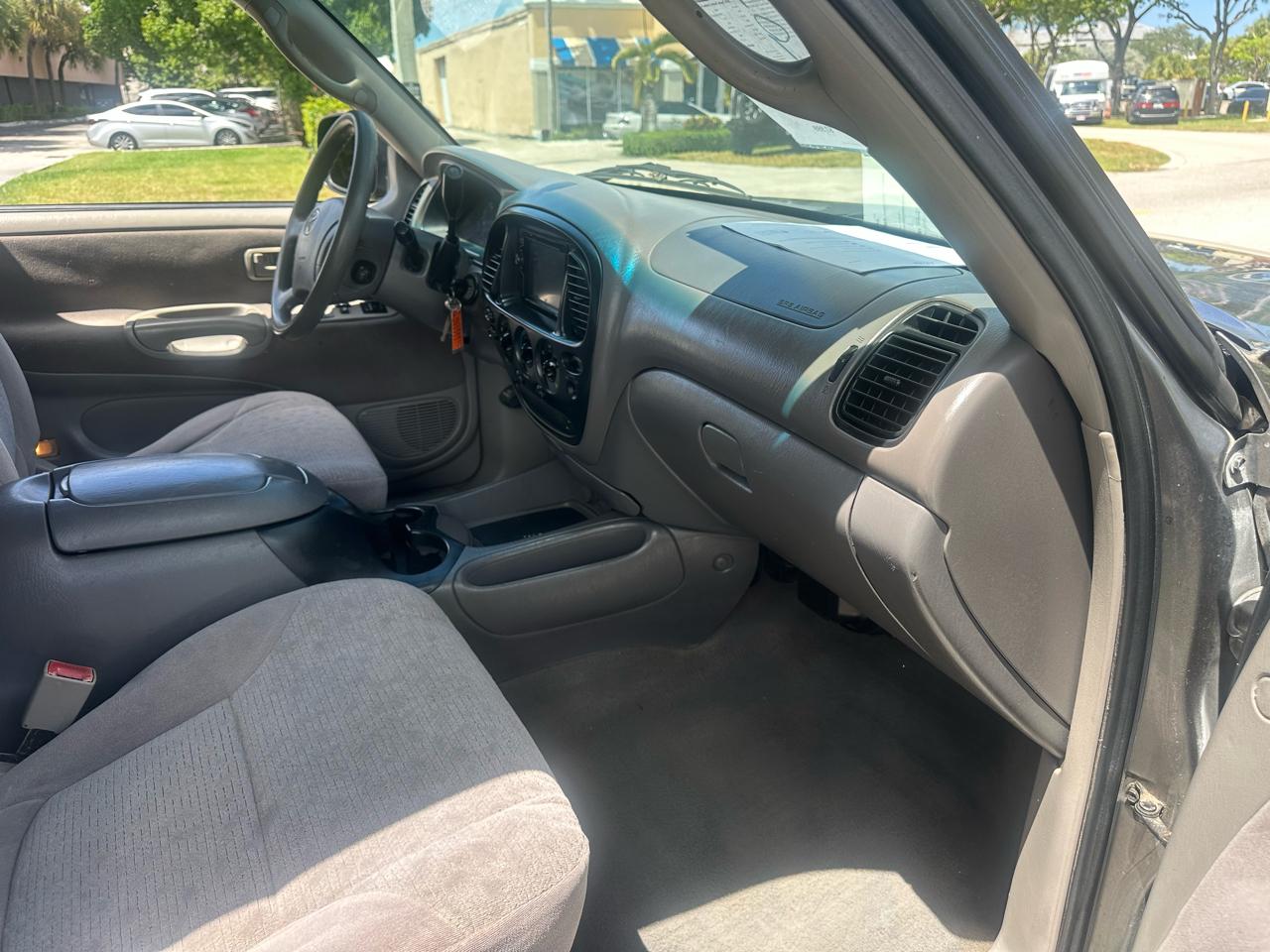 Toyota Tundra Limited Access Cab 2WD 2004
