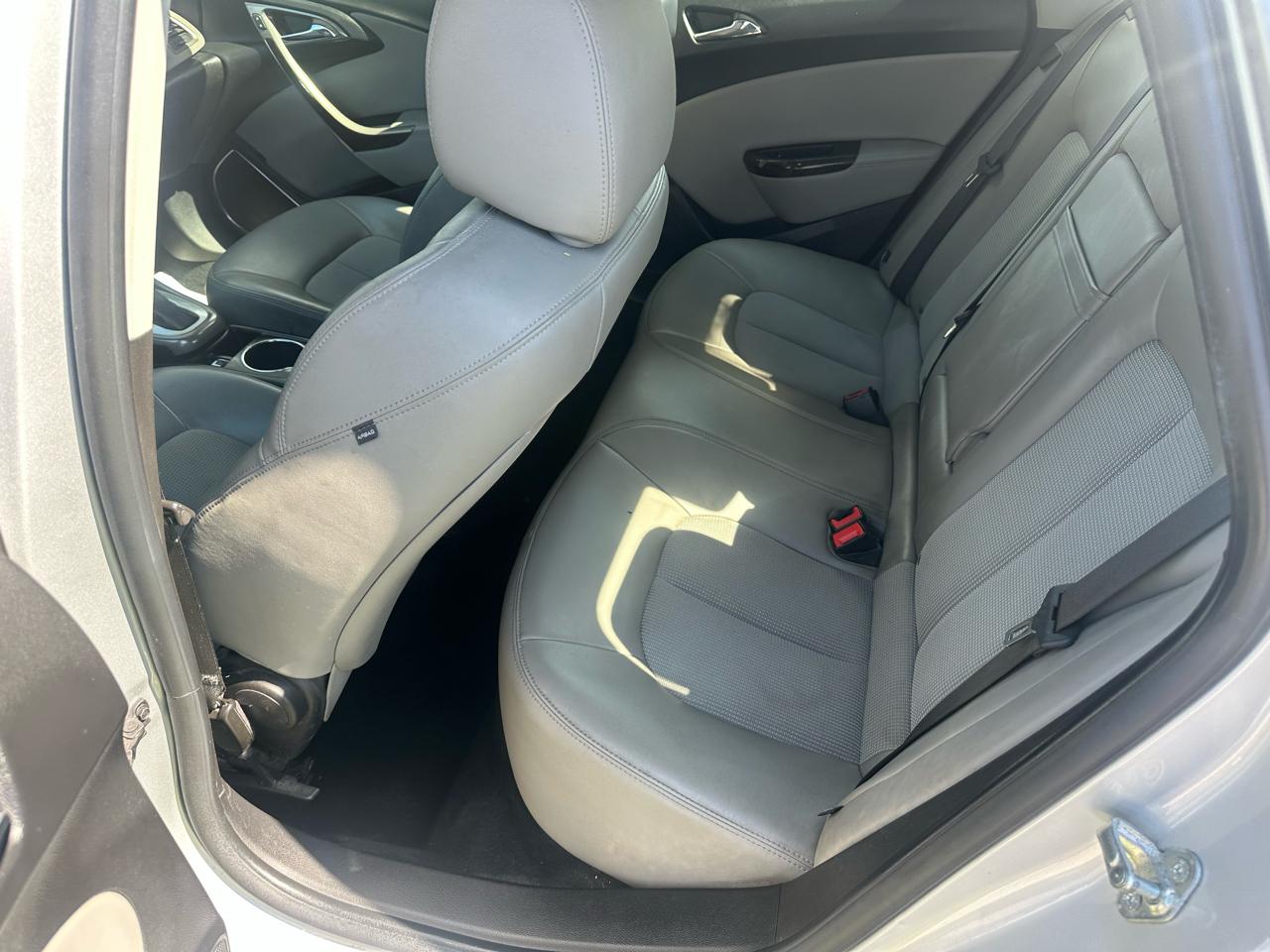 Buick Verano Base 2013