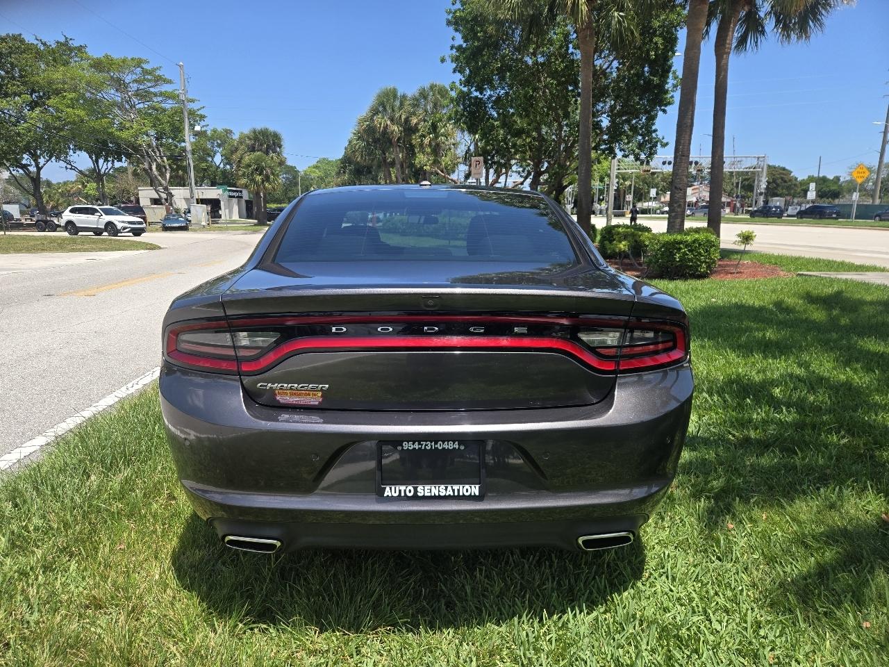 Dodge Charger SXT 2020