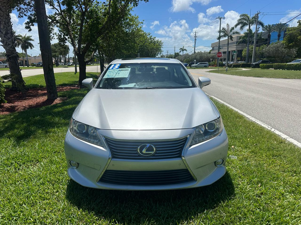 Lexus ES 350 Sedan 2013
