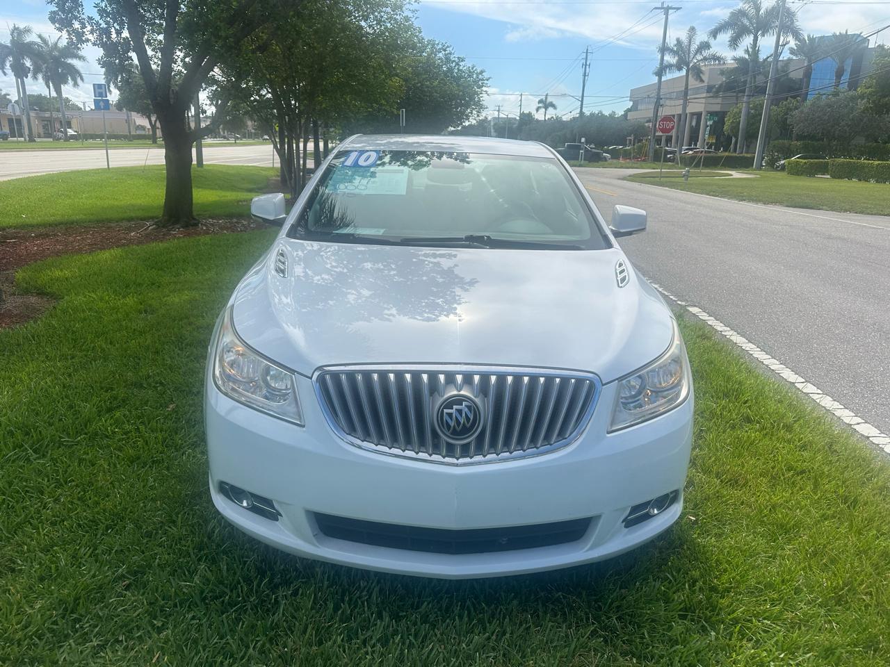 Buick LaCrosse CXL FWD 2010