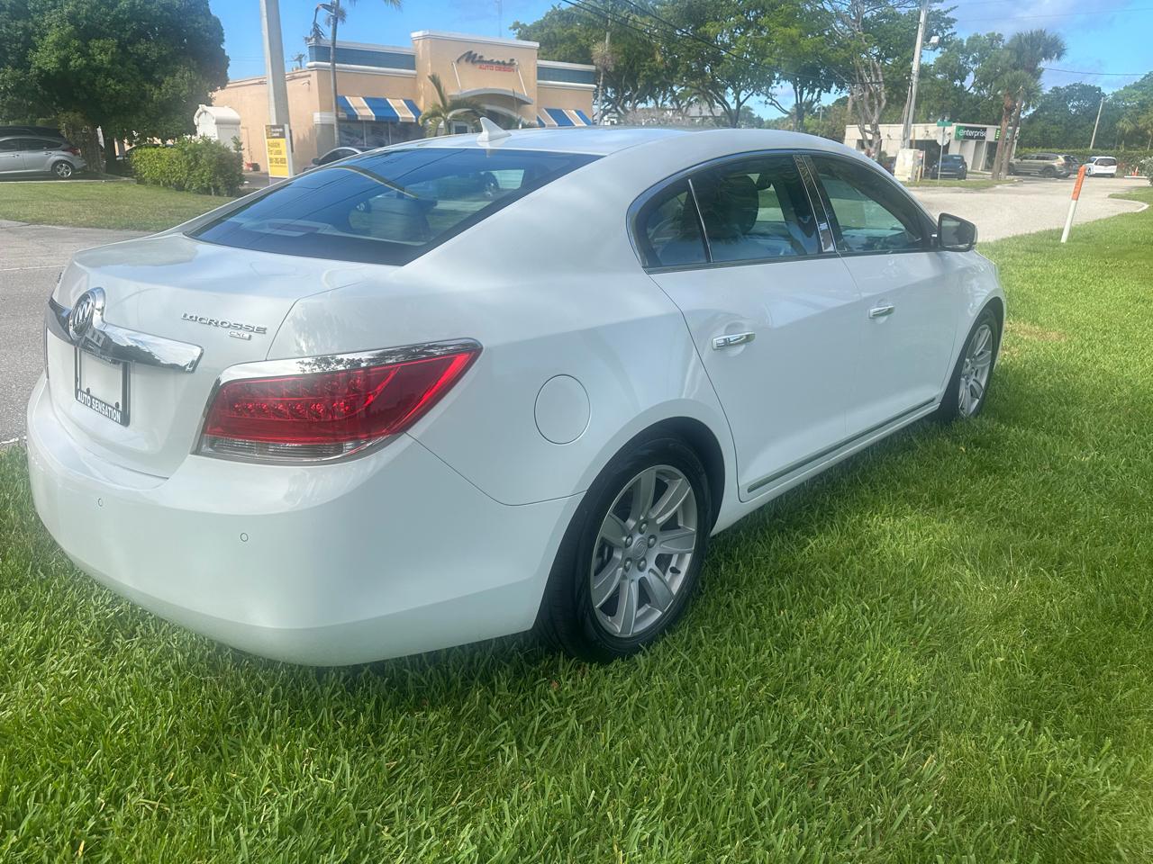 Buick LaCrosse CXL FWD 2010