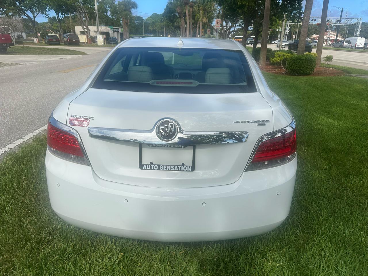 Buick LaCrosse CXL FWD 2010