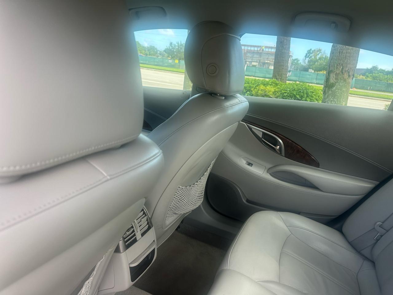 Buick LaCrosse CXL FWD 2010