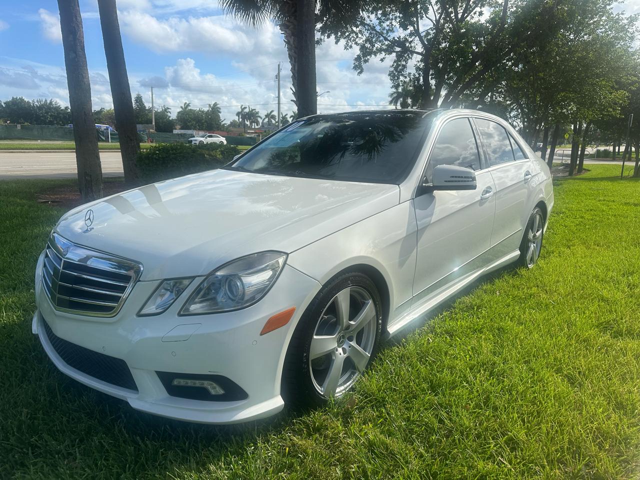 Mercedes-Benz E-Class E350 Sedan 2010