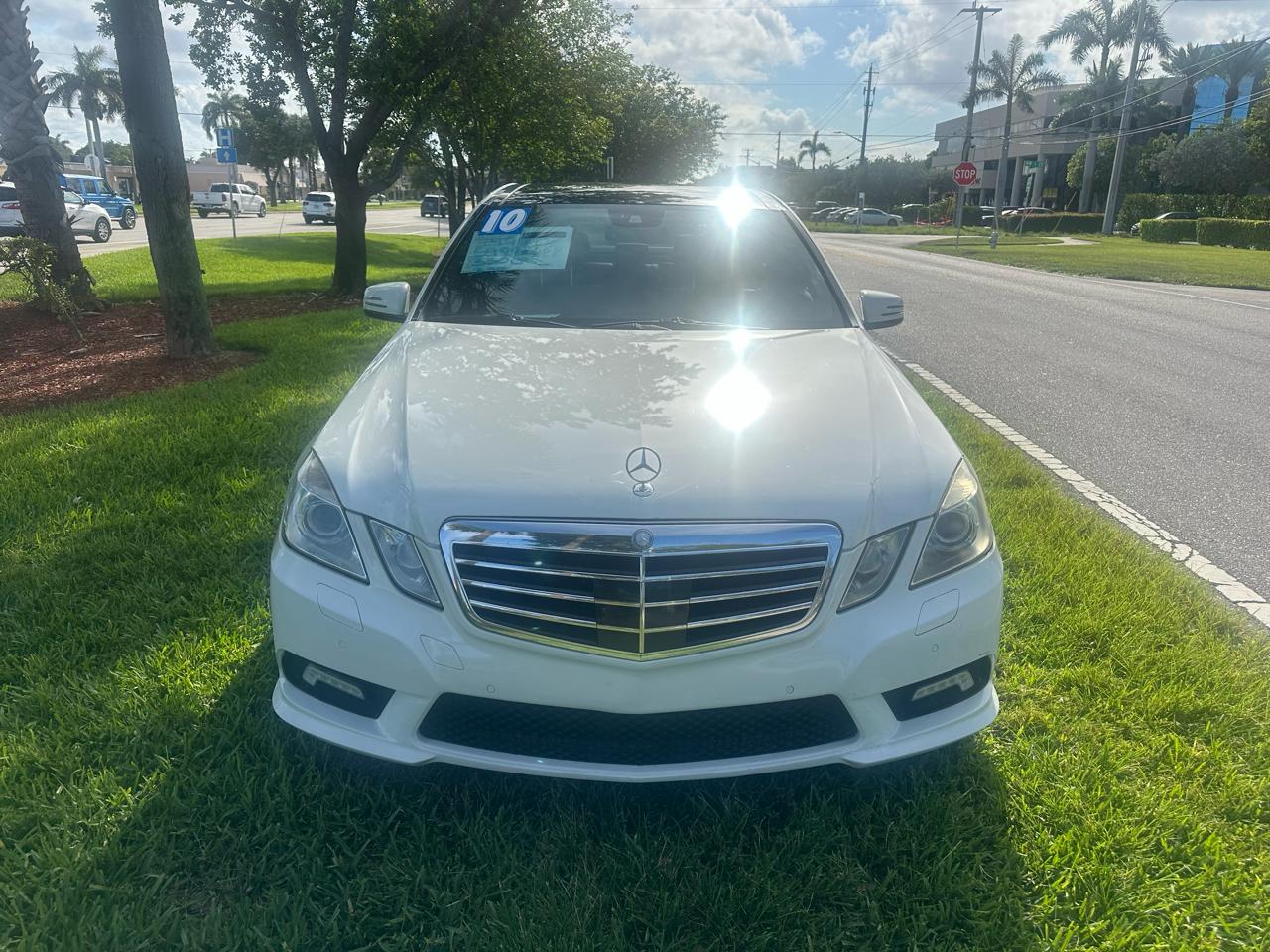 Mercedes-Benz E-Class E350 Sedan 2010