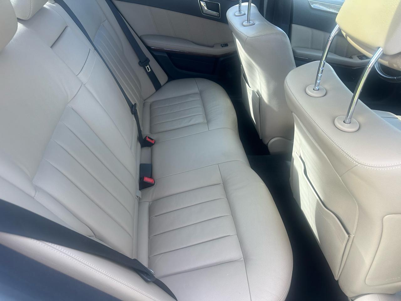 Mercedes-Benz E-Class E350 Sedan 2010
