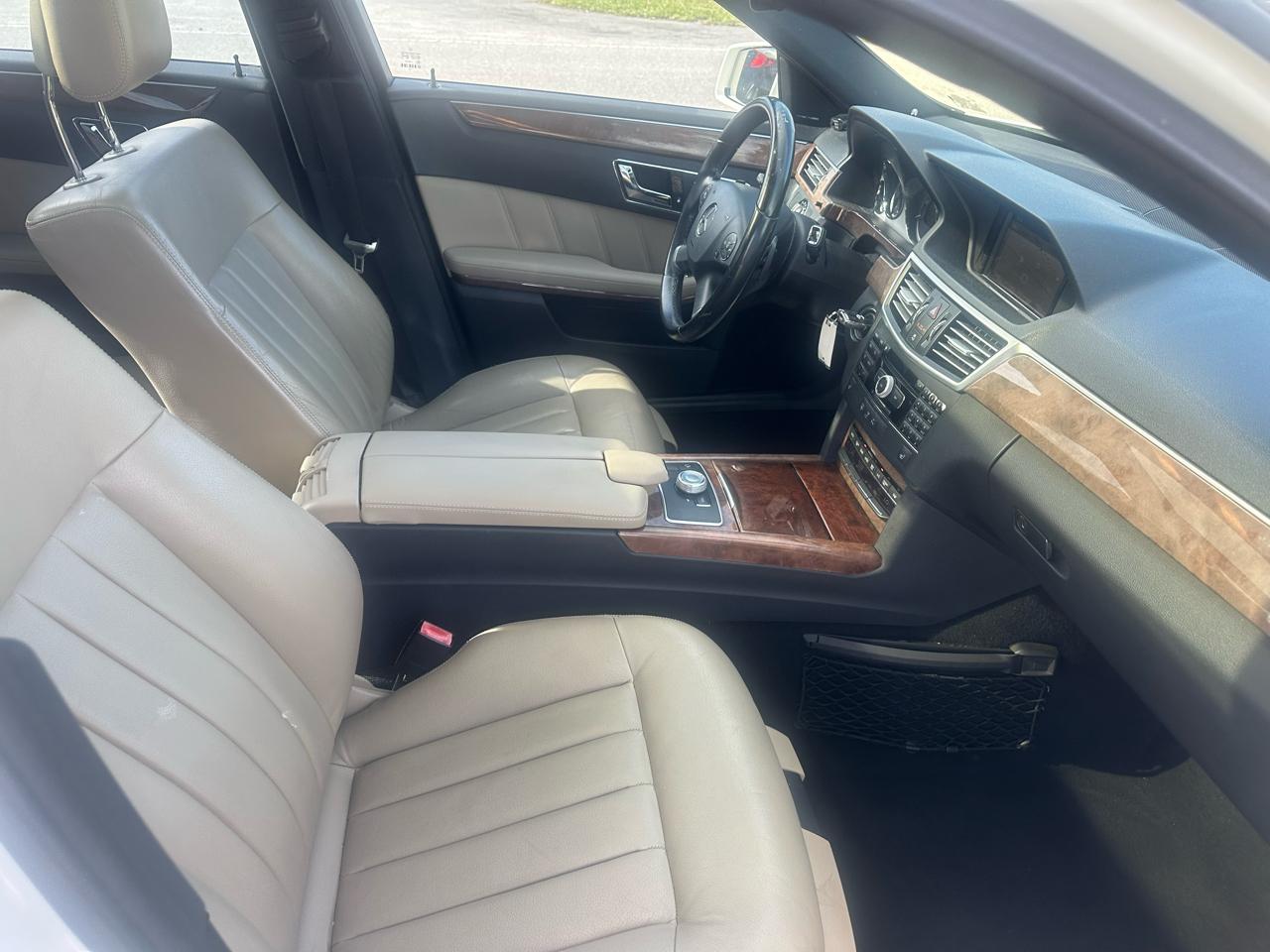 Mercedes-Benz E-Class E350 Sedan 2010