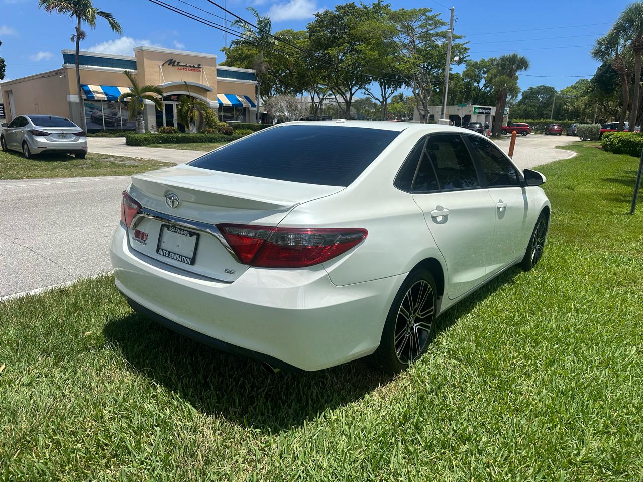 Toyota Camry XLE 2016