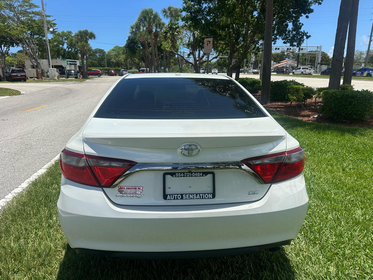 Toyota Camry XLE 2016
