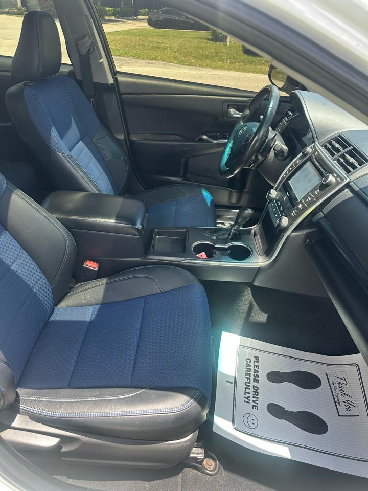 Toyota Camry XLE 2016