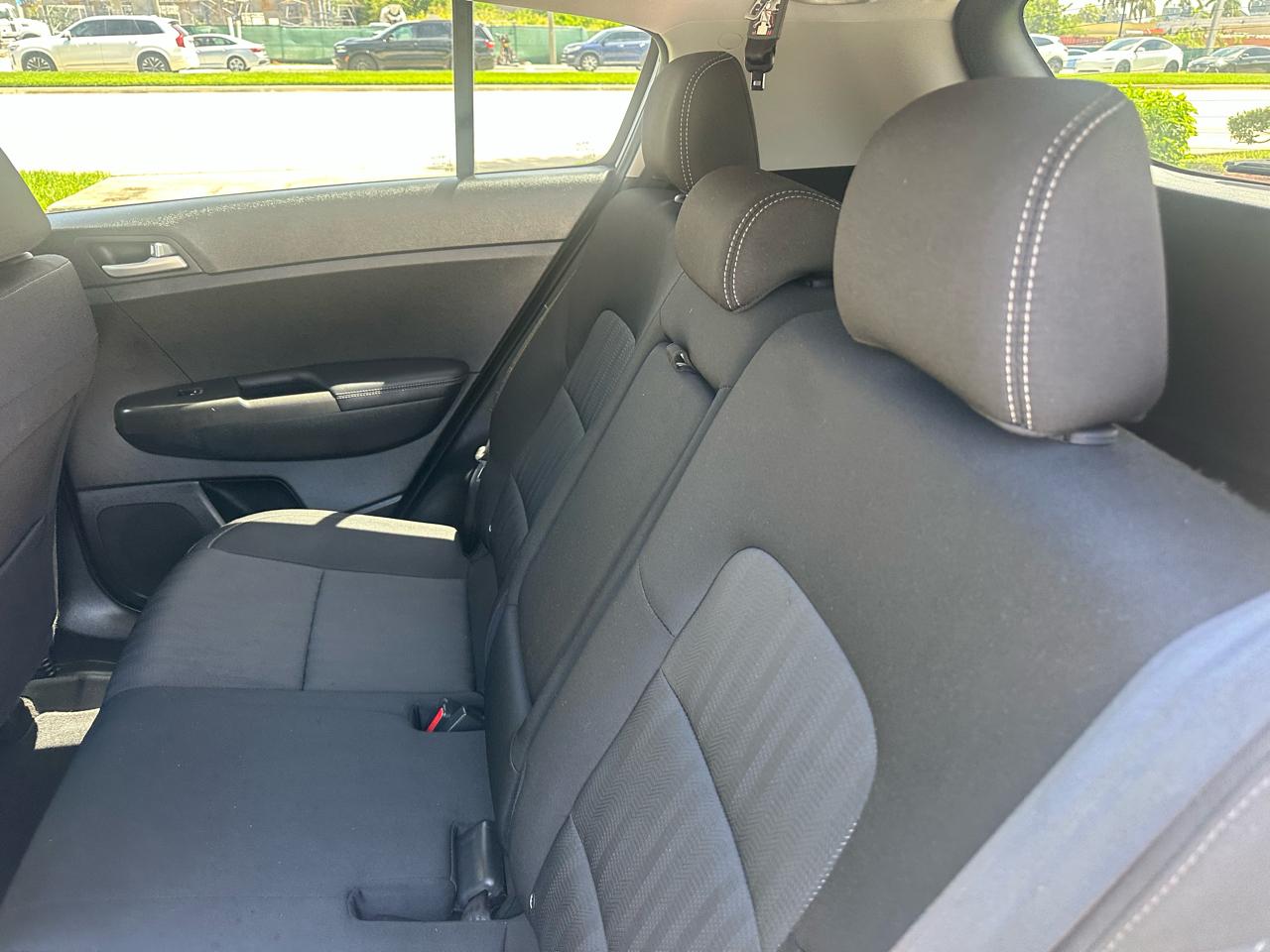 Kia Sportage LX FWD 2020