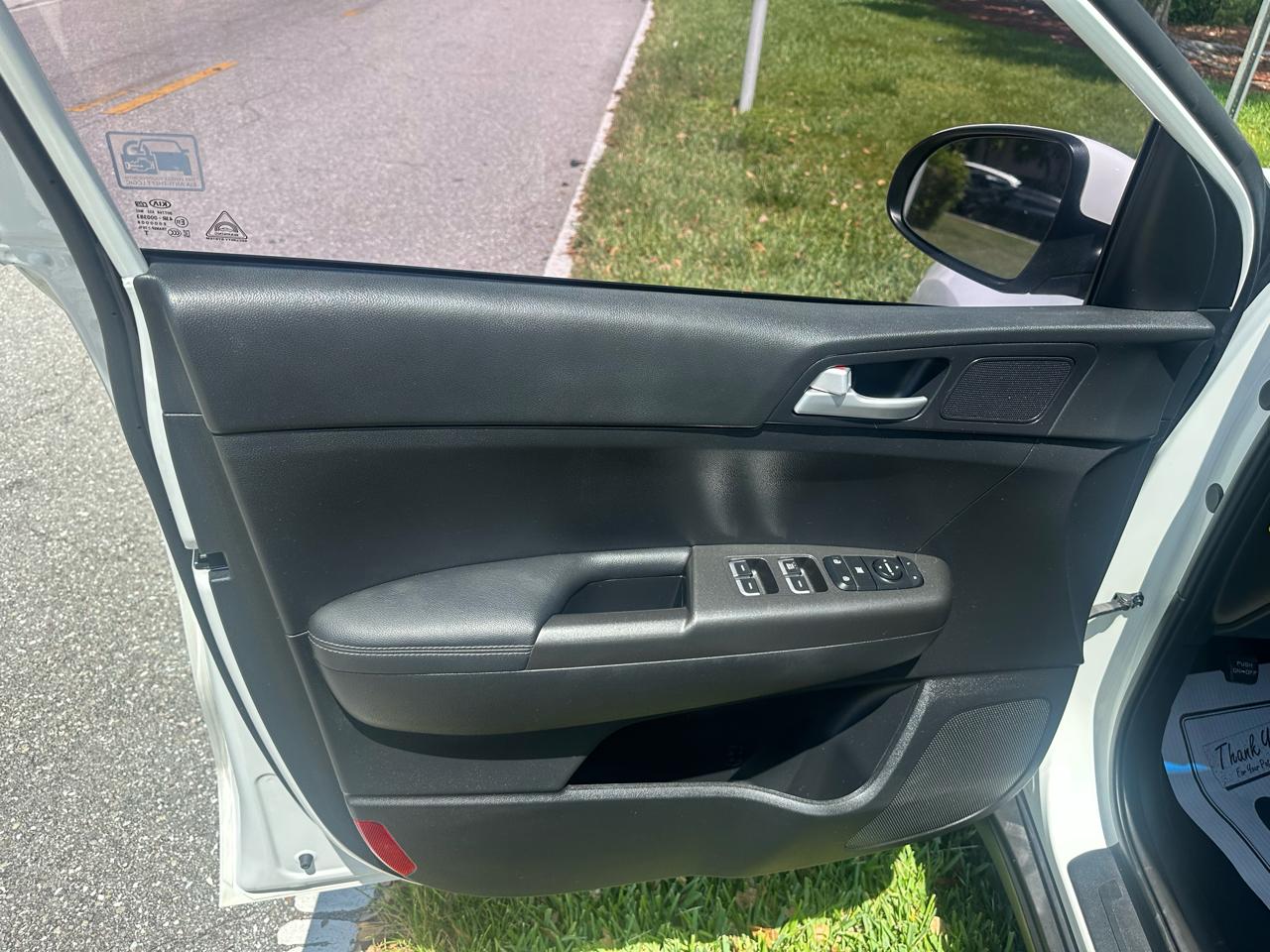 Kia Sportage LX FWD 2020