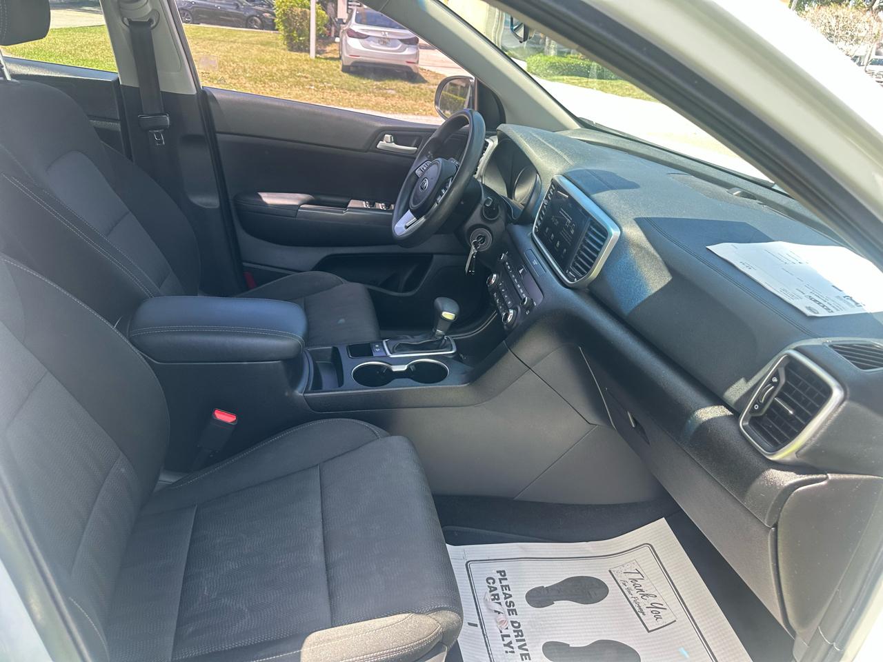Kia Sportage LX FWD 2020