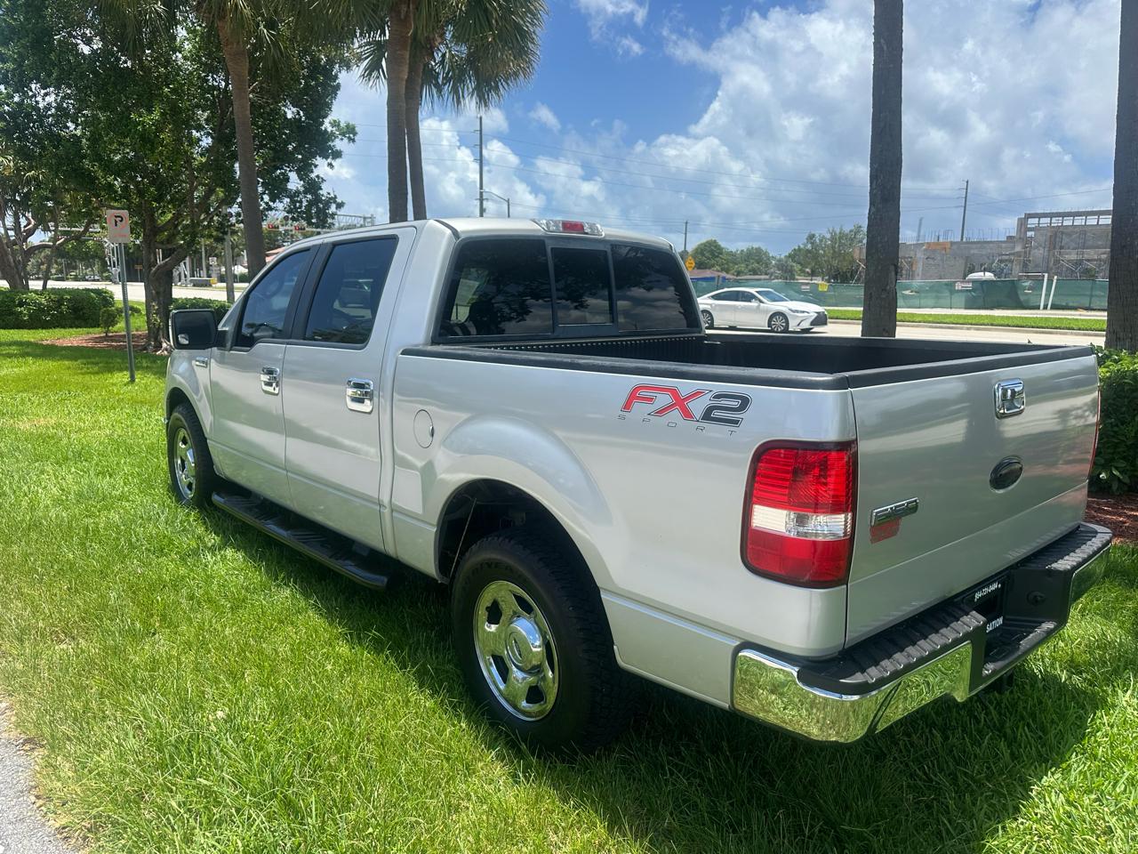 Ford F-150 2WD Supercab 163" XLT 2006