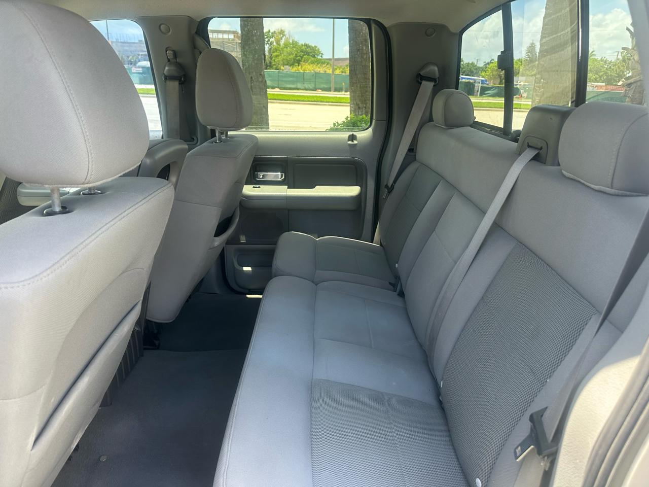 Ford F-150 2WD Supercab 163" XLT 2006