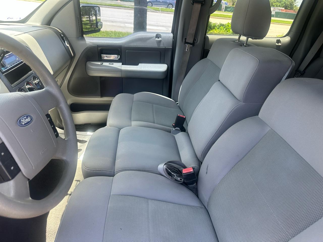 Ford F-150 2WD Supercab 163" XLT 2006