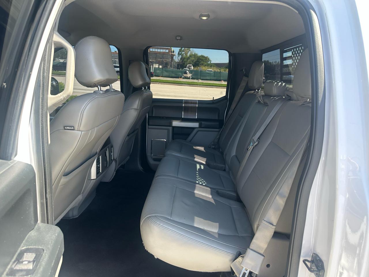Ford F-150 2WD SuperCrew 139" Lariat 2015