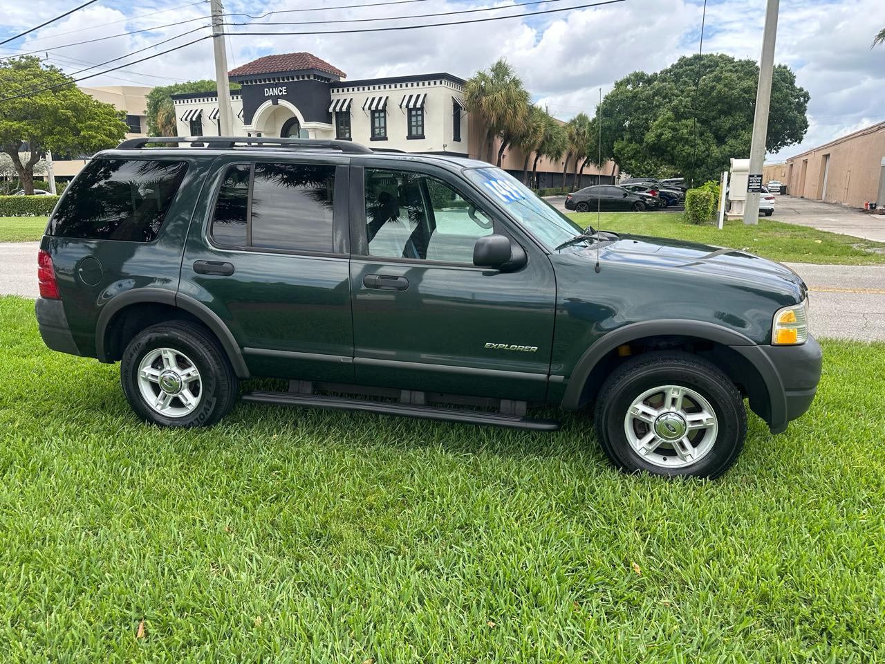 Ford Explorer XLS Sport 4.0L 2WD 2004