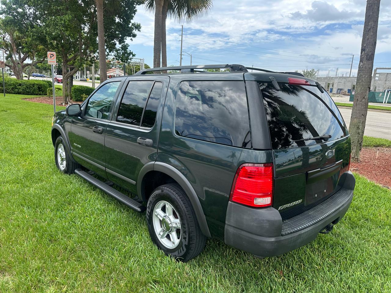 Ford Explorer XLS Sport 4.0L 2WD 2004