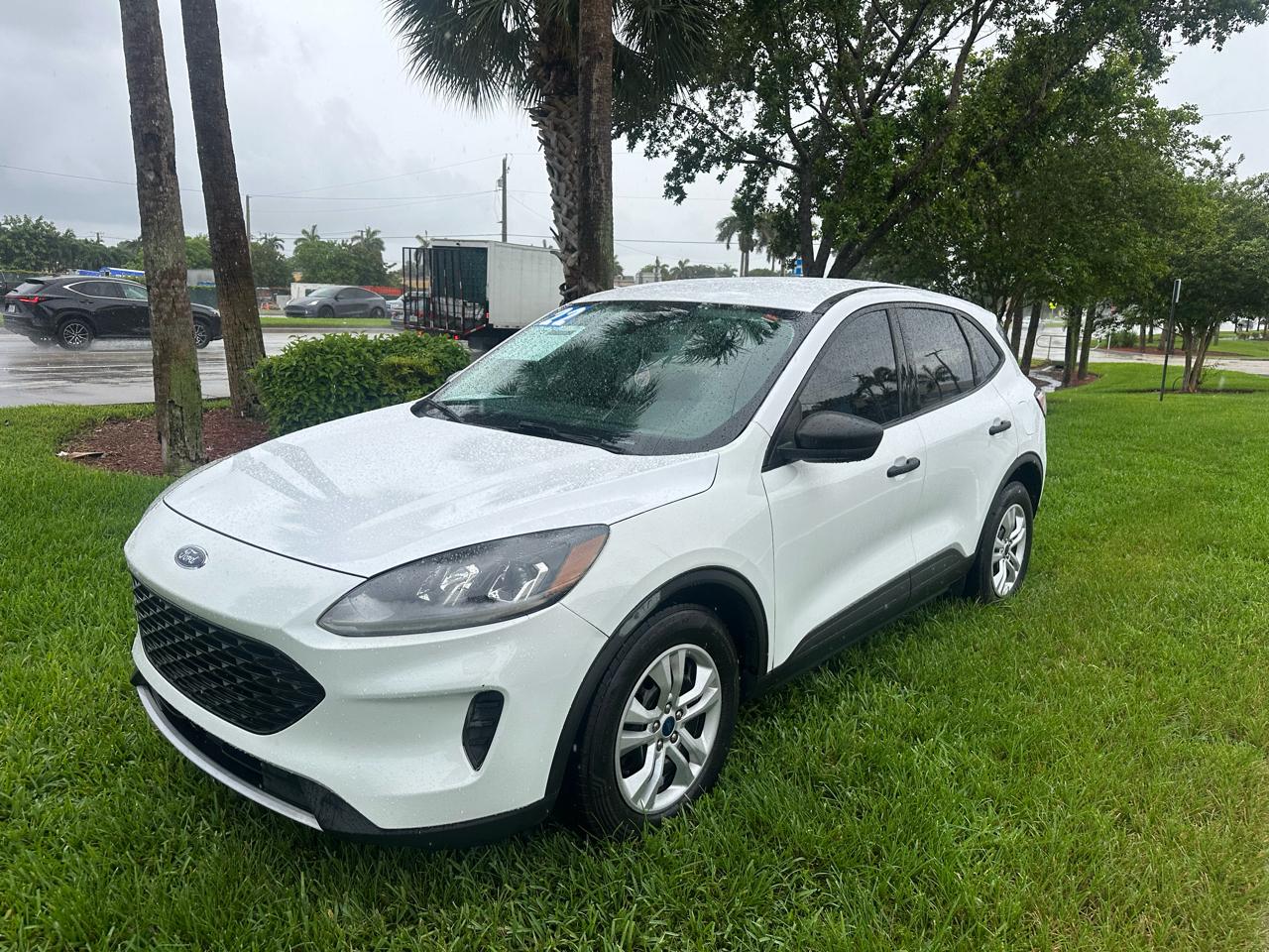 Ford Escape S 2022