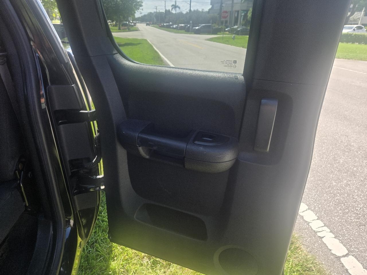 Chevrolet Silverado 1500 4WD Double Cab 143.5" LT w/1LT 2011