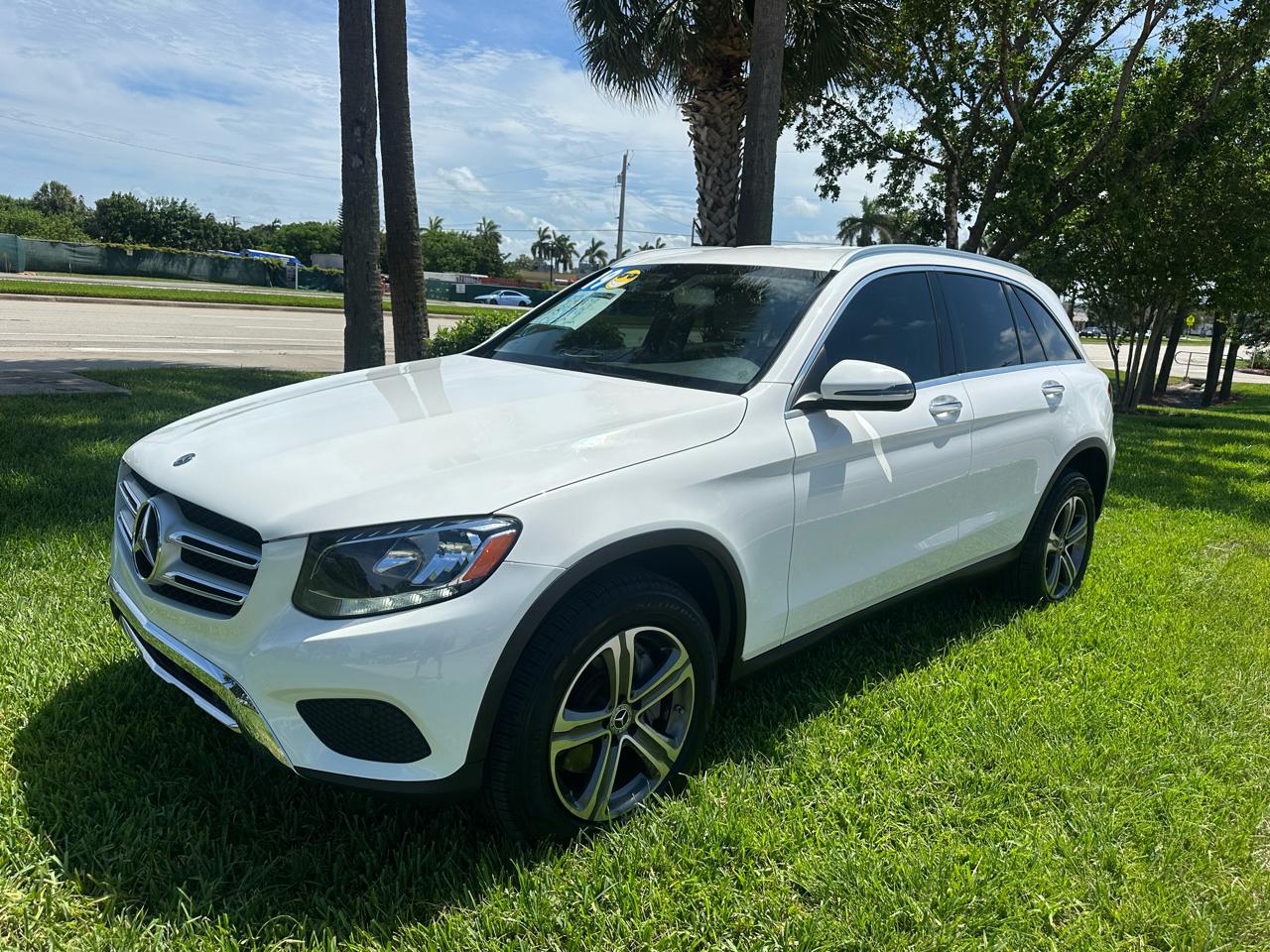 Mercedes-Benz GLC-Class GLC300 2019