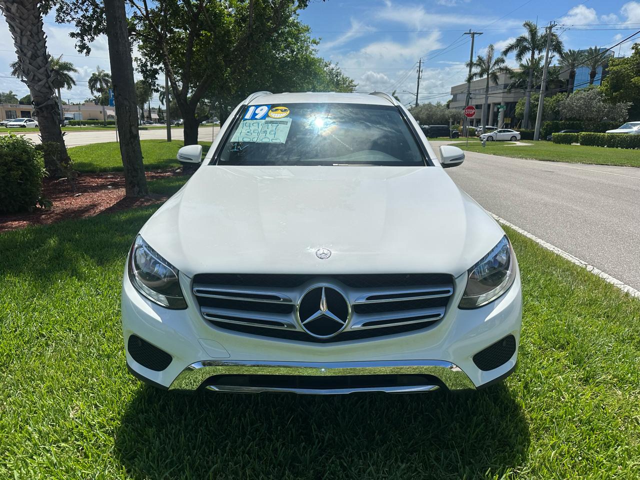 Mercedes-Benz GLC-Class GLC300 2019