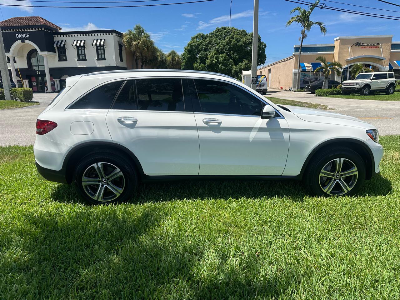 Mercedes-Benz GLC-Class GLC300 2019