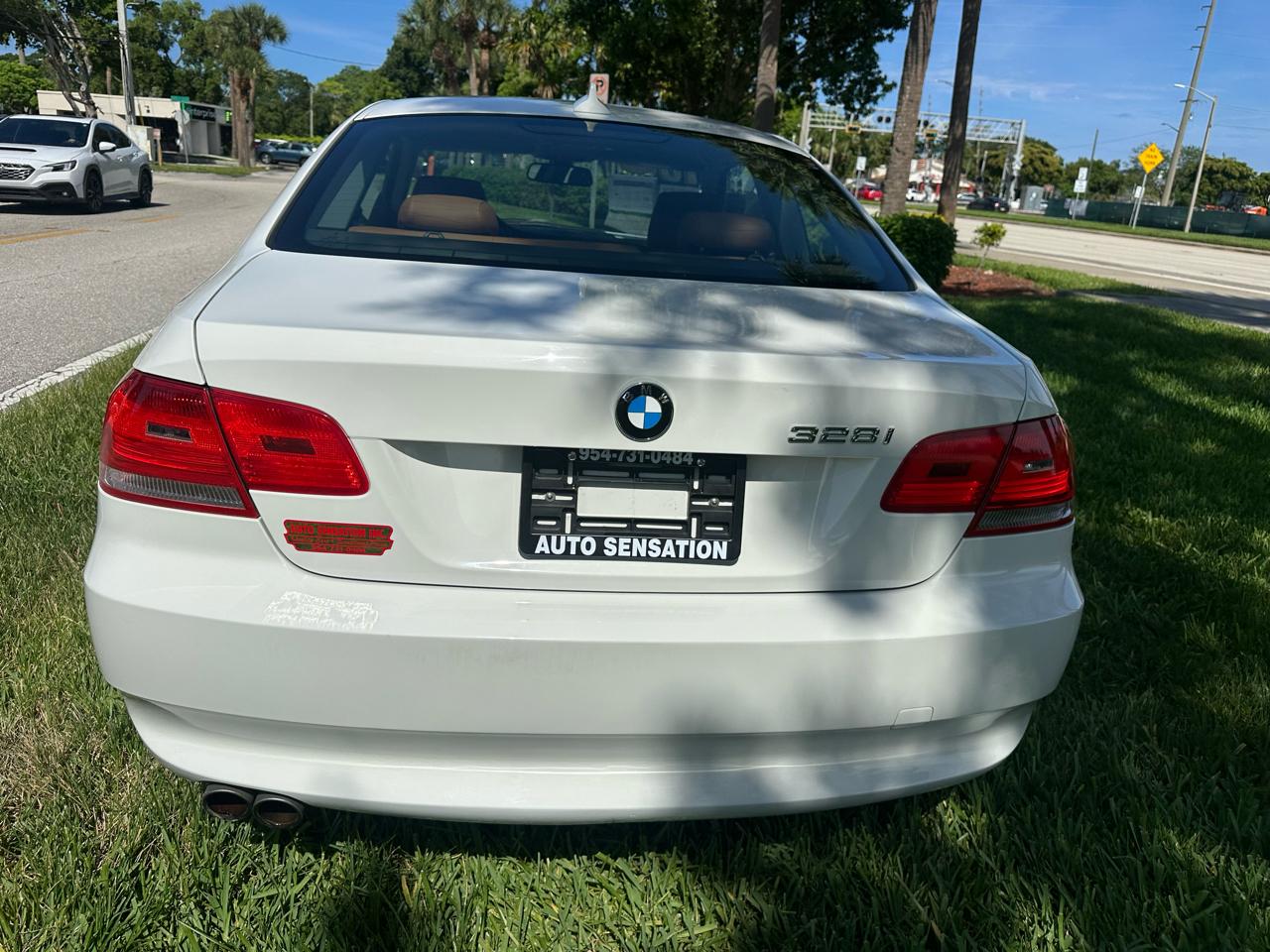 BMW 3-Series 328i Coupe - SULEV 2010