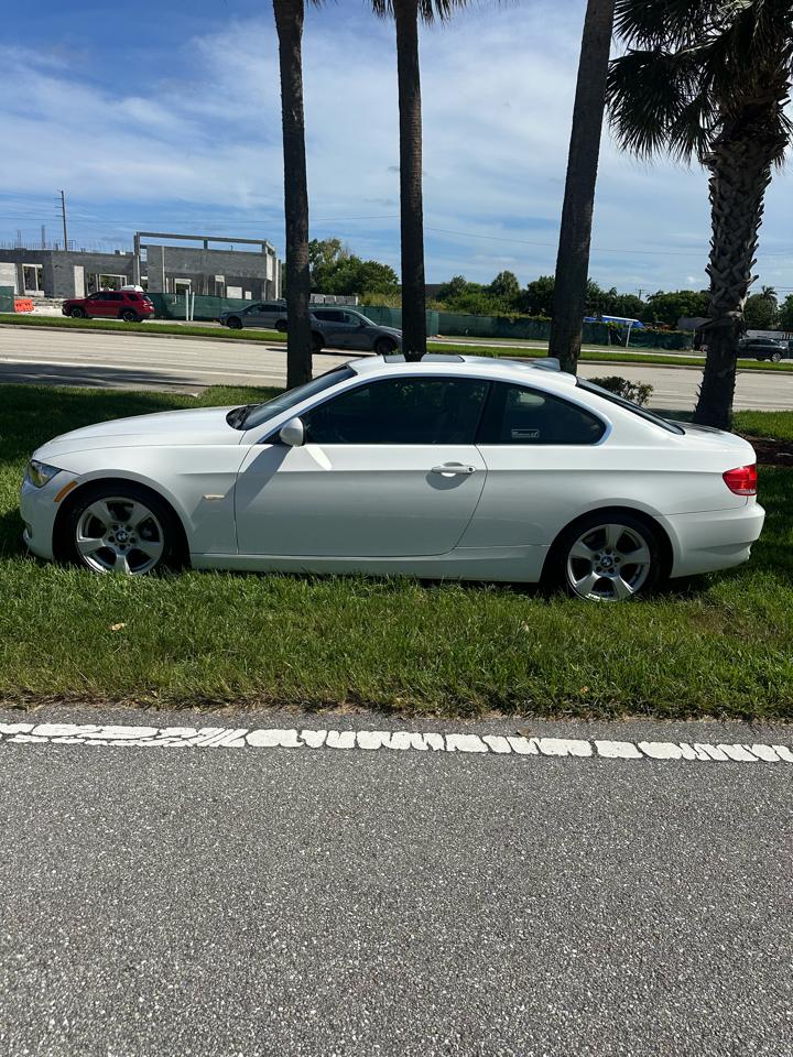 BMW 3-Series 328i Coupe - SULEV 2010