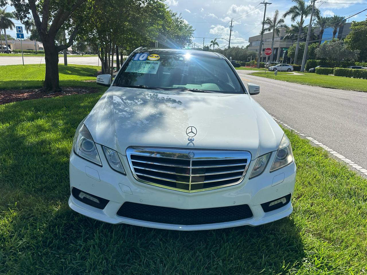 Mercedes-Benz E-Class E350 Sedan 2010