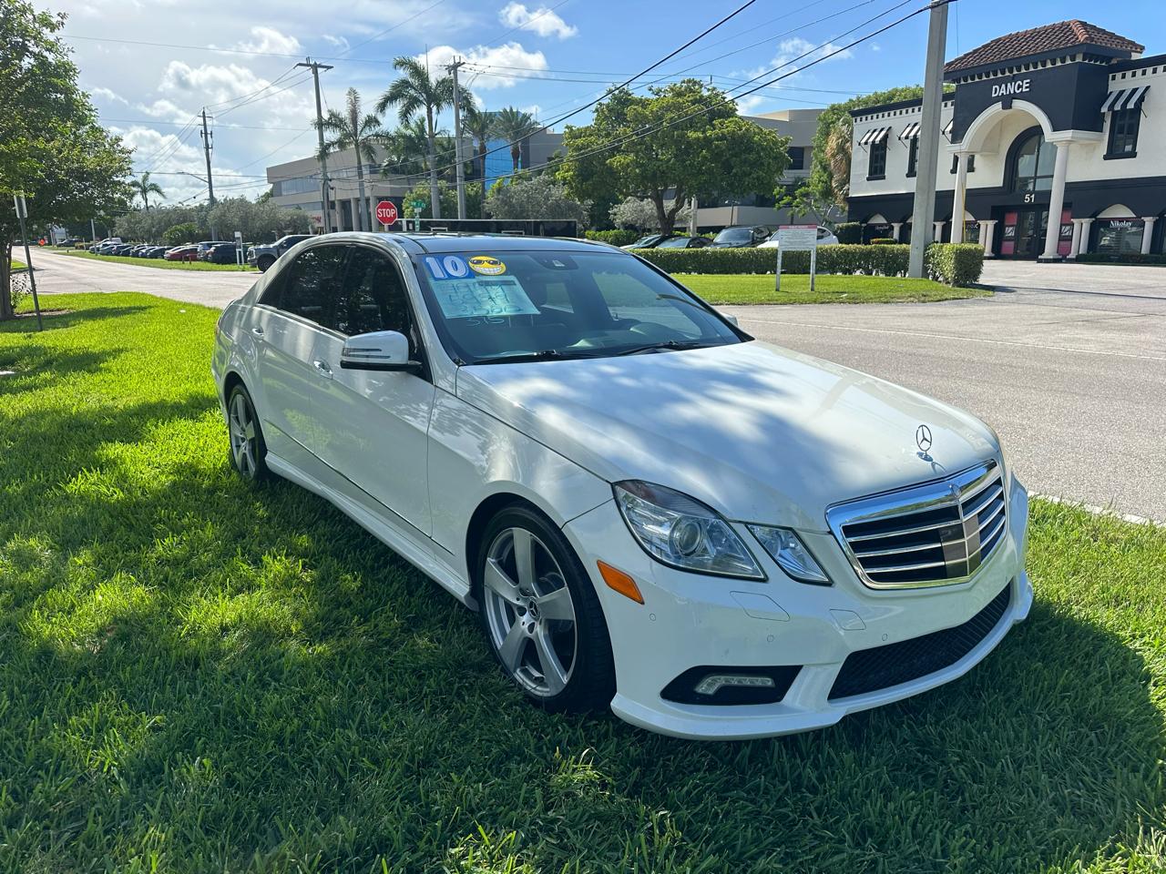 Mercedes-Benz E-Class E350 Sedan 2010