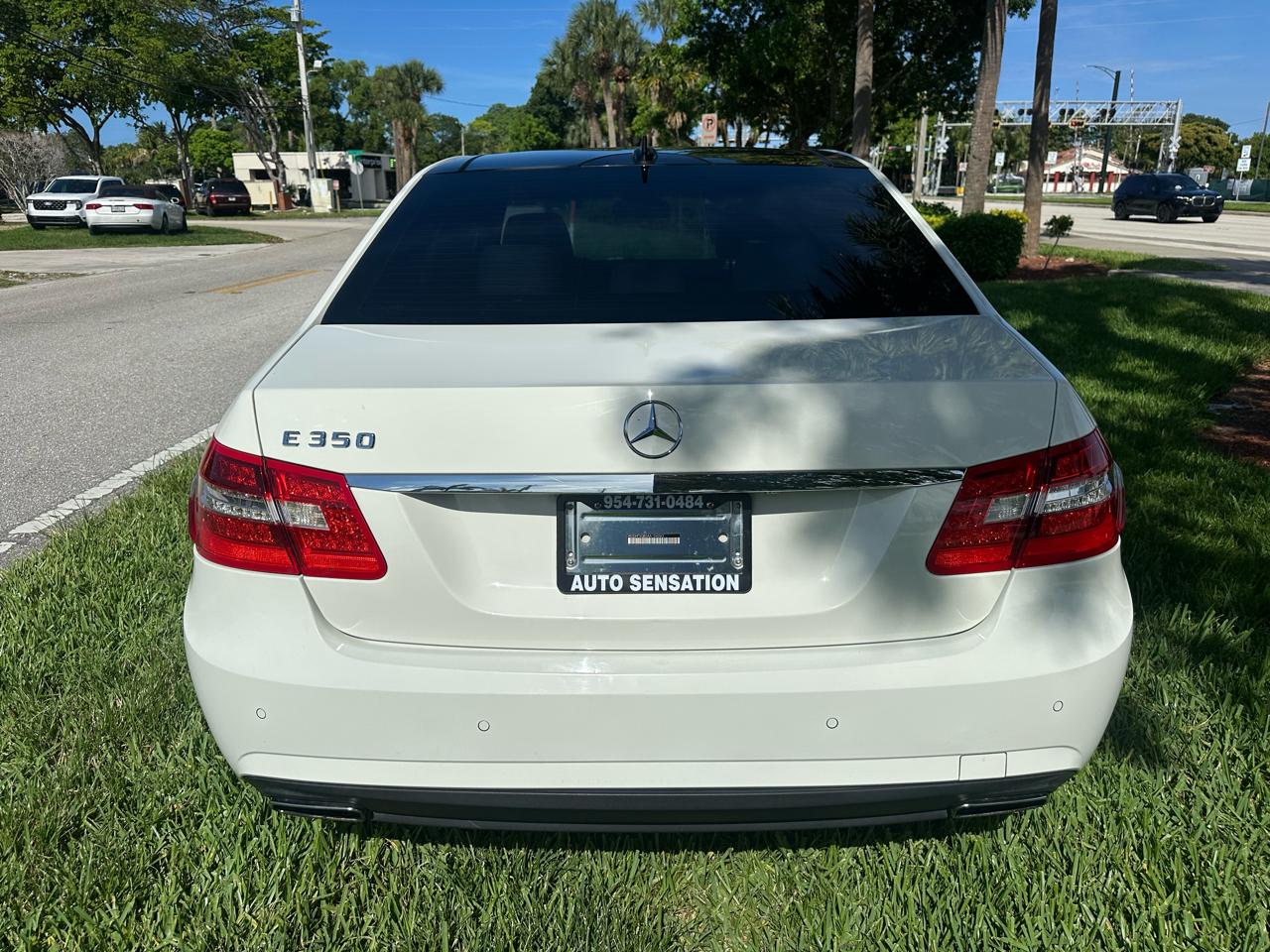 Mercedes-Benz E-Class E350 Sedan 2010