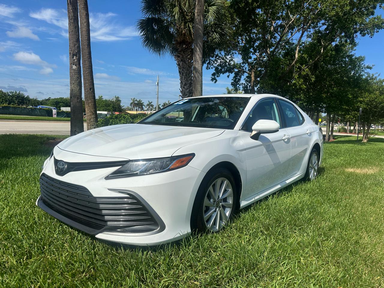 Toyota Camry LE 2022