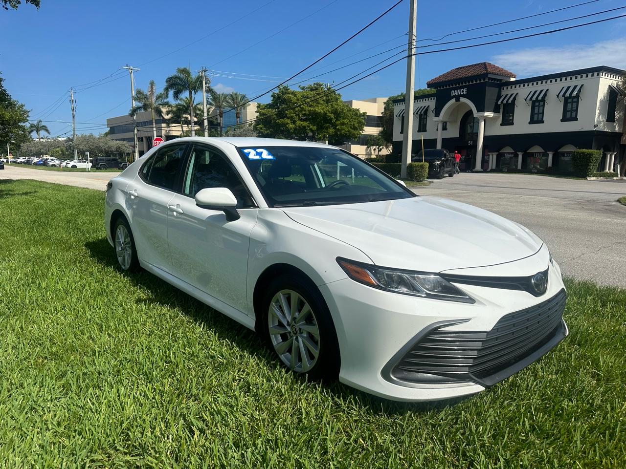 Toyota Camry LE 2022