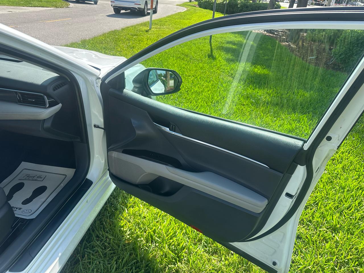Toyota Camry LE 2022