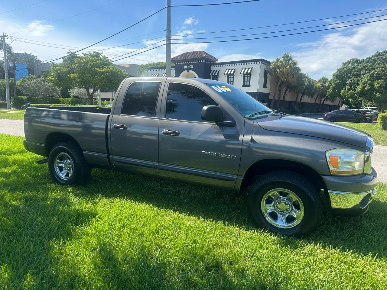 Dodge Ram 1500 ST Quad Cab Long Bed 2WD 2006