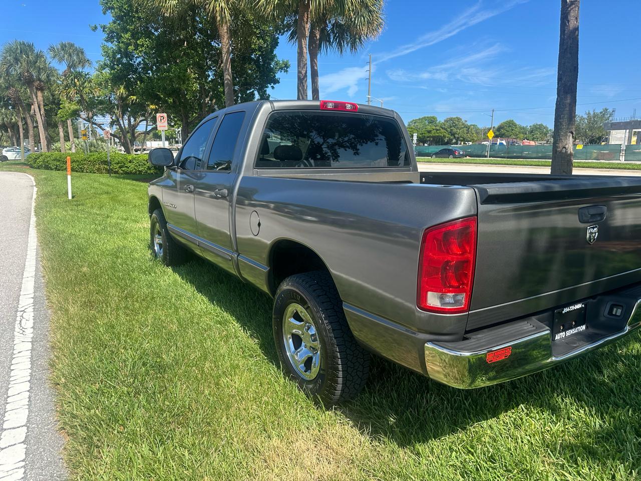 Dodge Ram 1500 ST Quad Cab Long Bed 2WD 2006