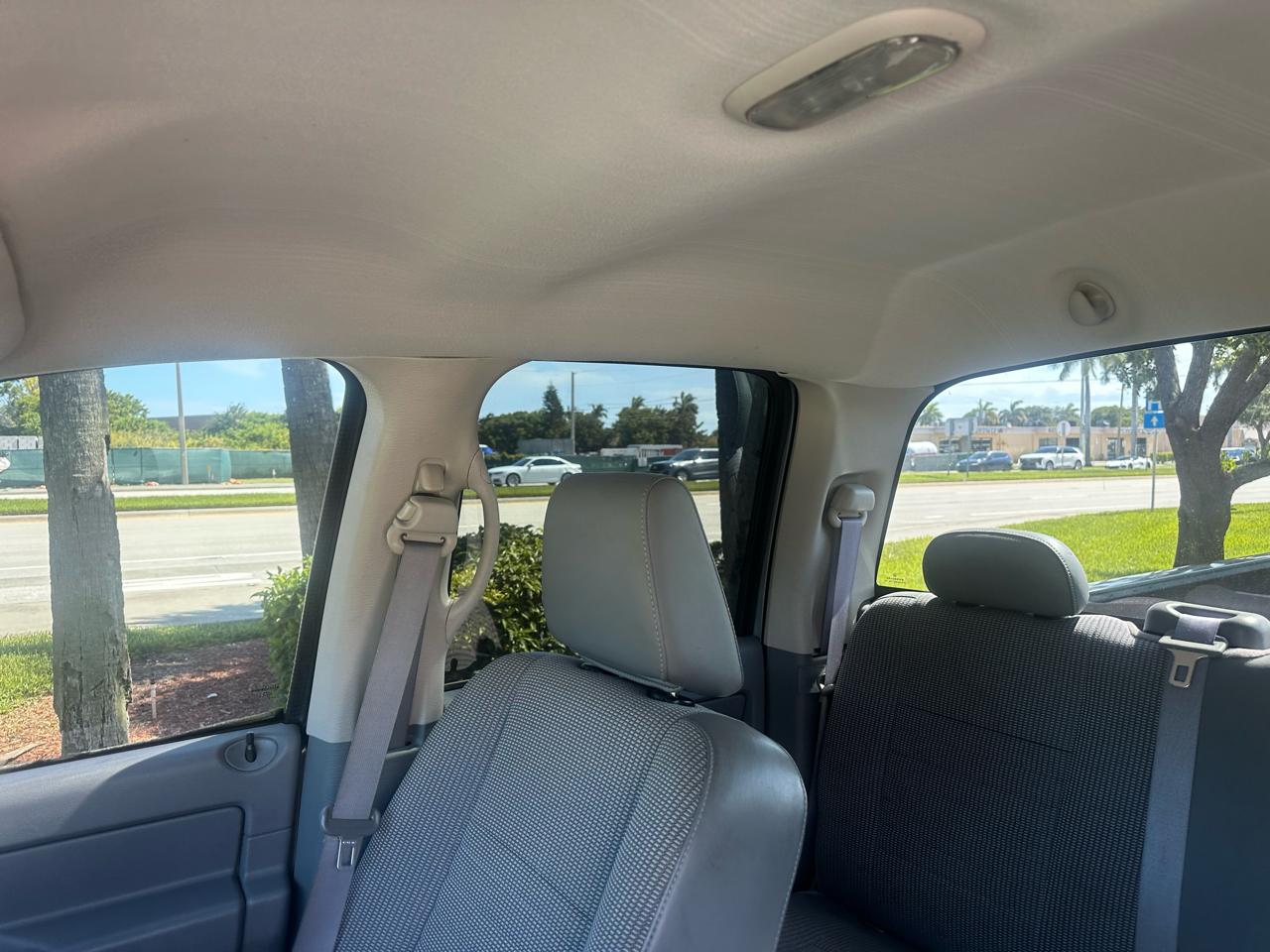 Dodge Ram 1500 ST Quad Cab Long Bed 2WD 2006