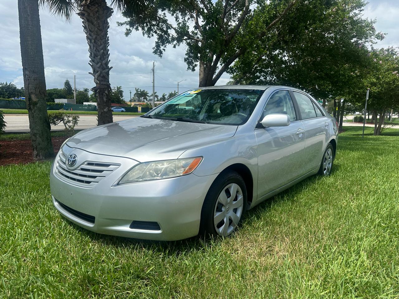 Toyota Camry XLE 5-Spd AT 2009