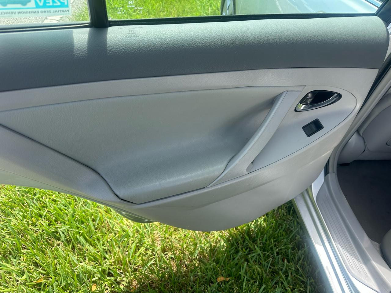 Toyota Camry XLE 5-Spd AT 2009