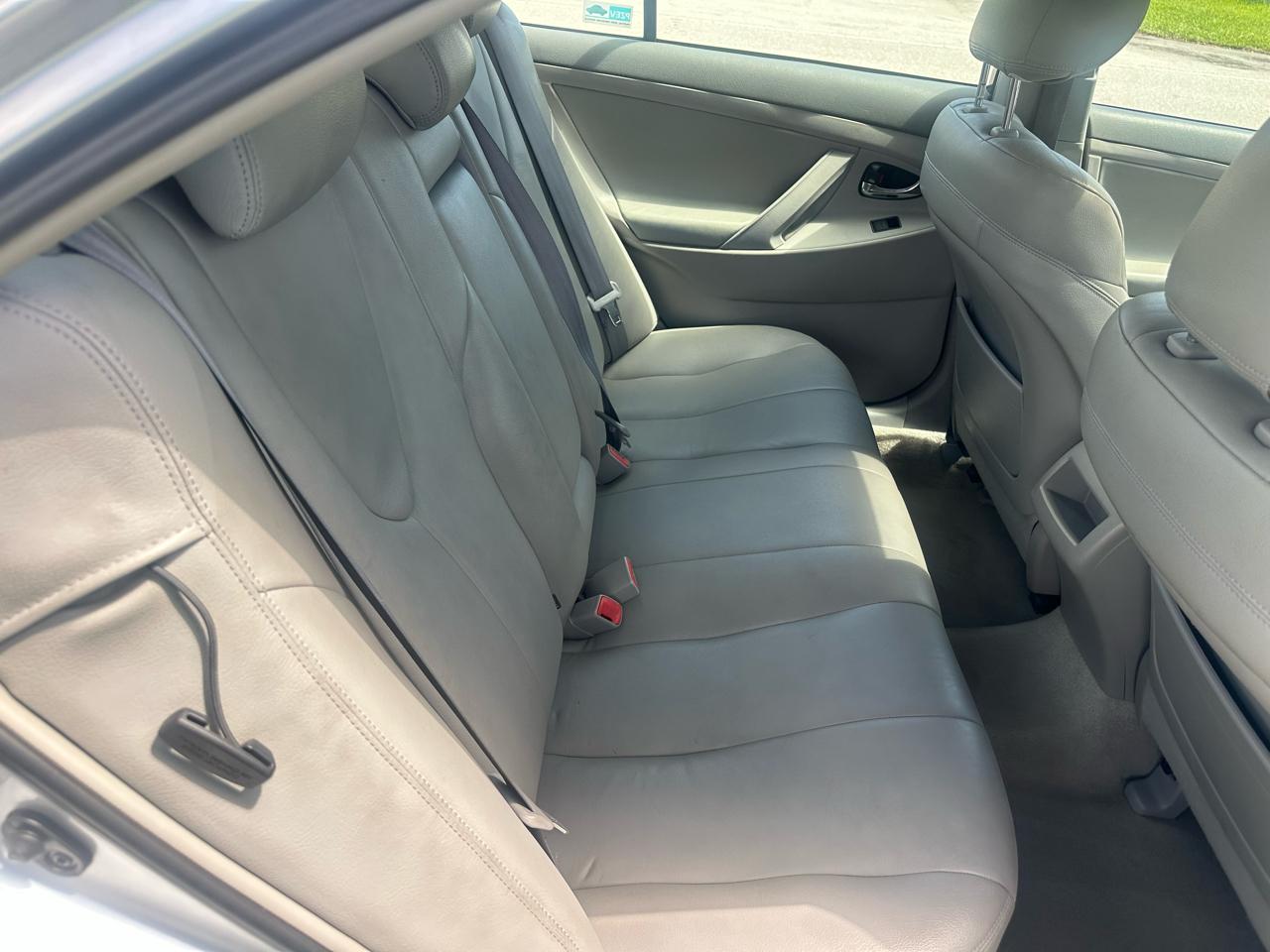 Toyota Camry XLE 5-Spd AT 2009