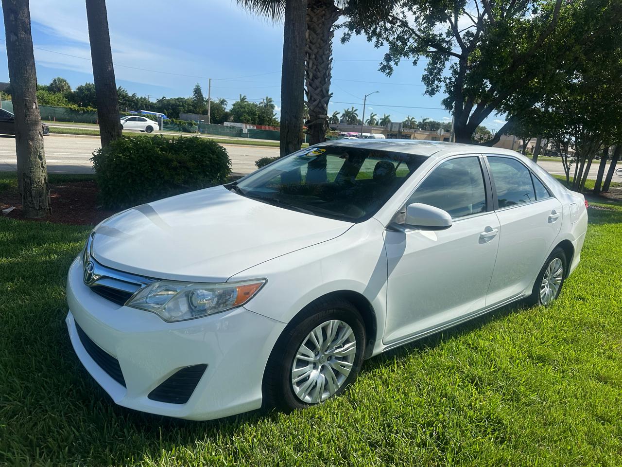 Toyota Camry XLE 2013