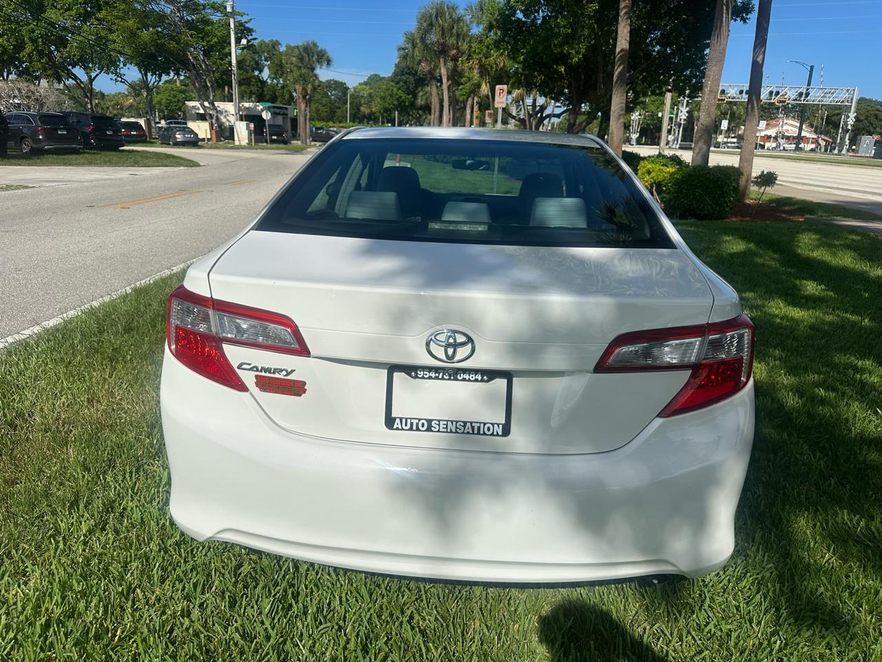 Toyota Camry XLE 2013
