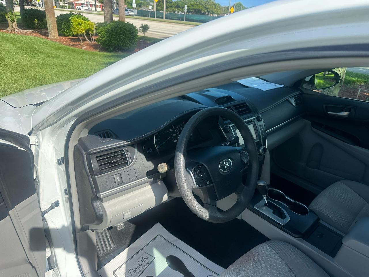Toyota Camry XLE 2013