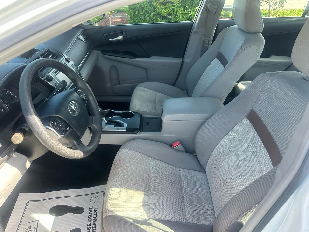 Toyota Camry XLE 2013