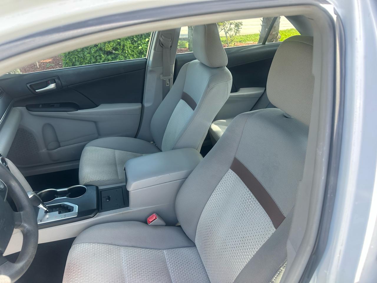 Toyota Camry XLE 2013