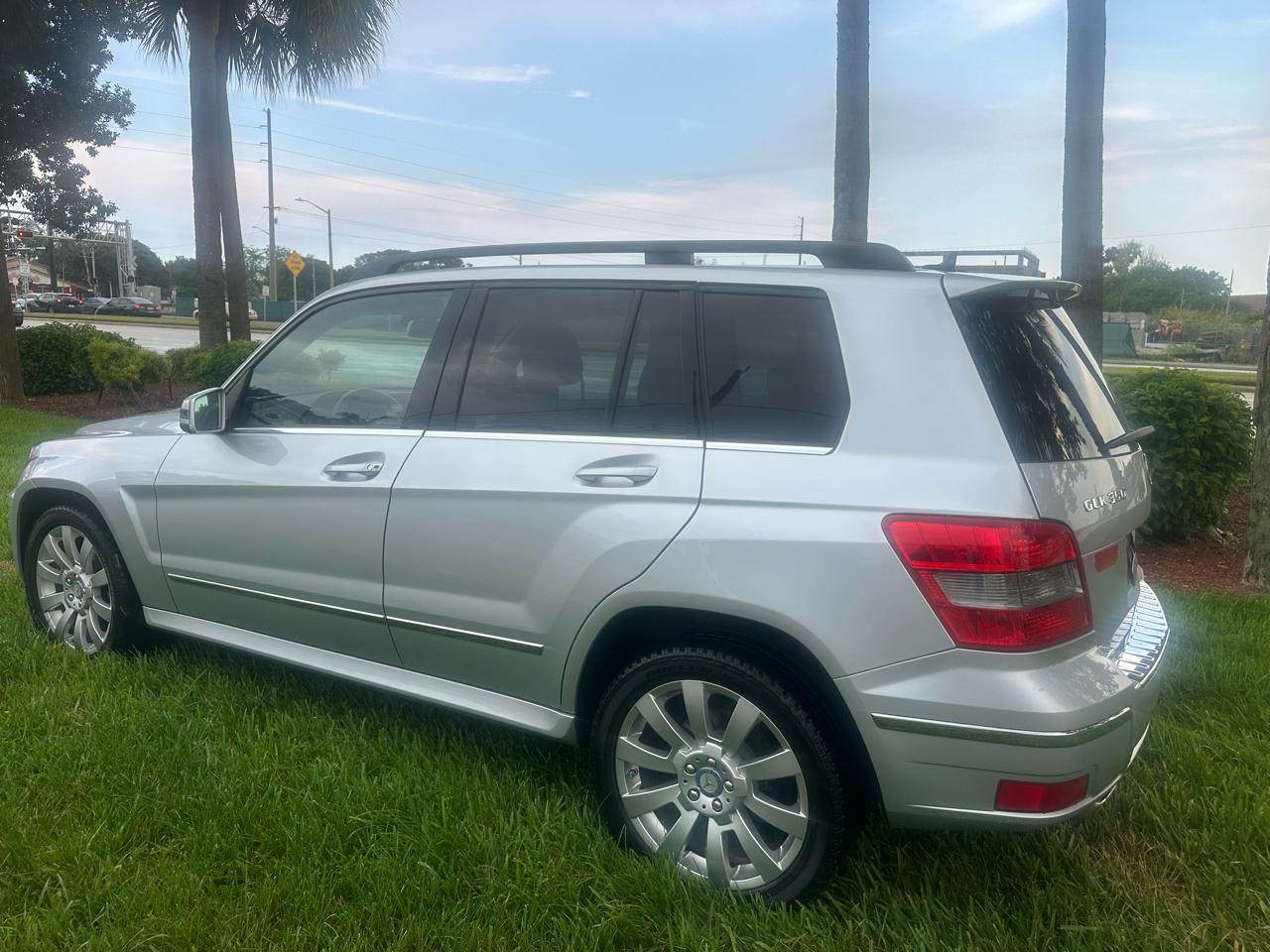 Mercedes-Benz GLK-Class GLK350 4MATIC 2011