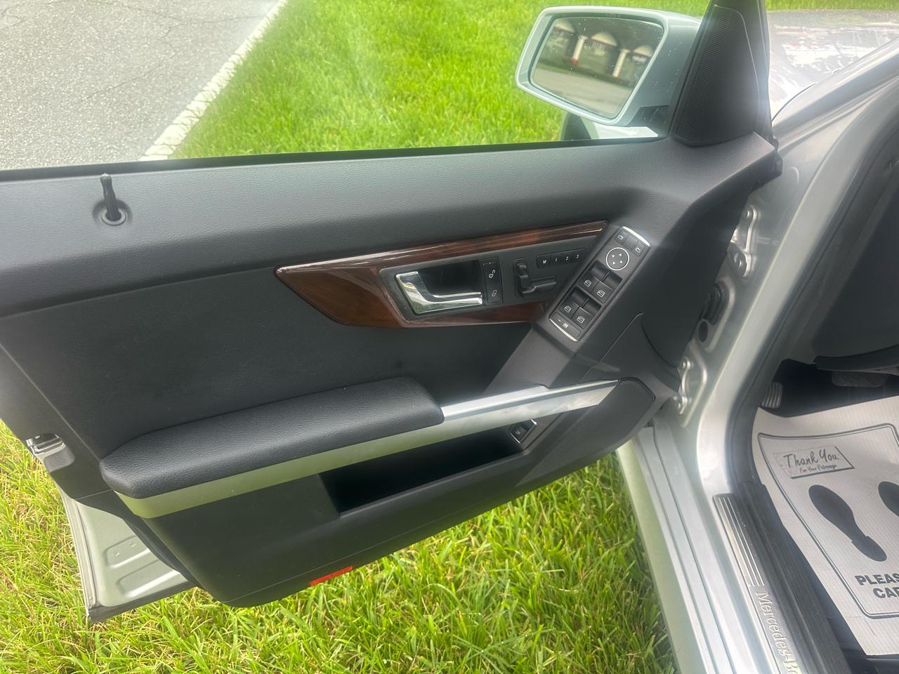 Mercedes-Benz GLK-Class GLK350 4MATIC 2011